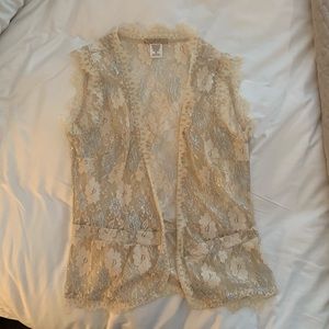 Adorable peach cream lace festival vest